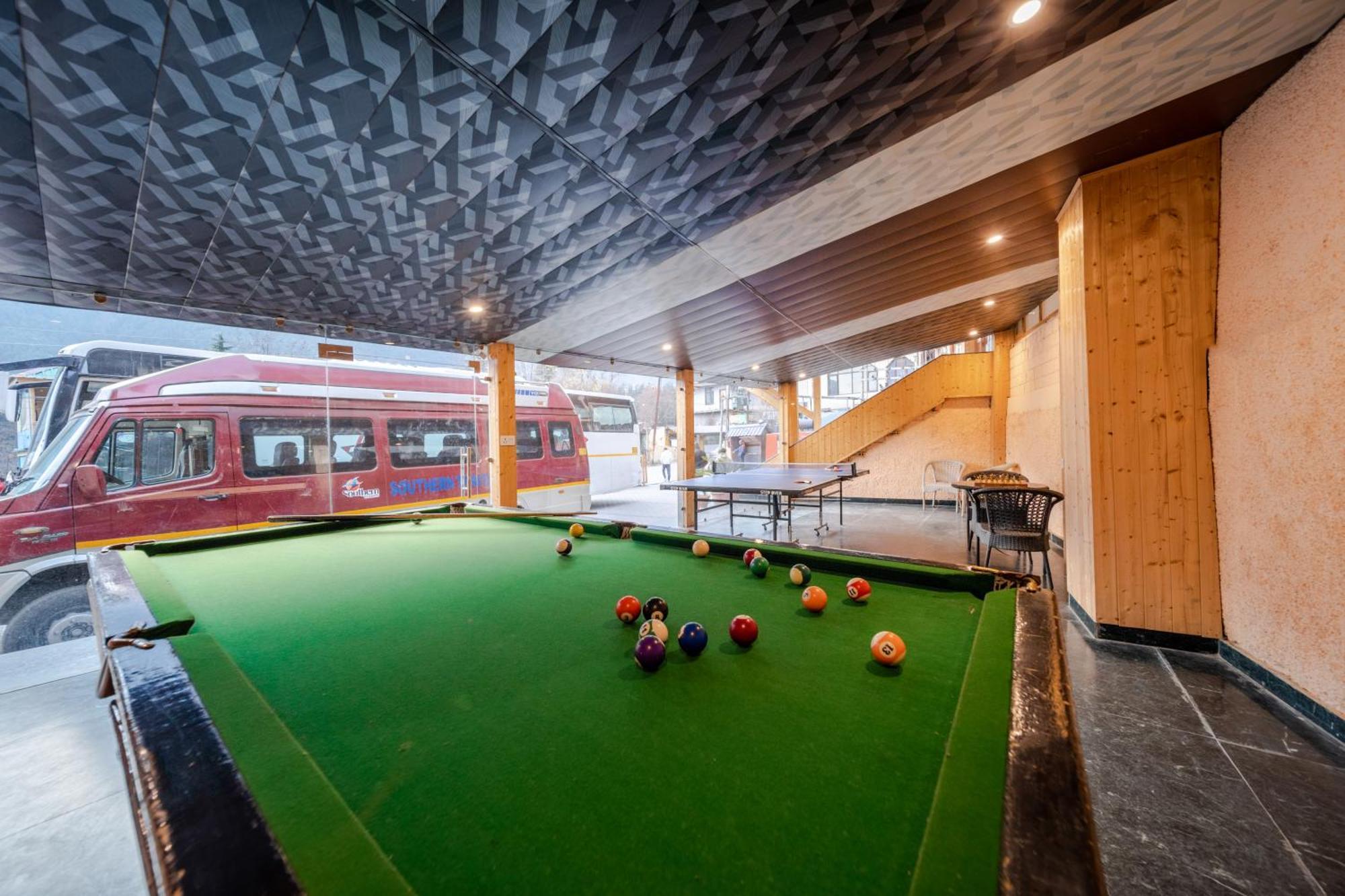 Hill River Resort - Central Heated & Air Cooled - Near Mall Road , Best Property Of Manali 2024- 2025 Exterior foto
