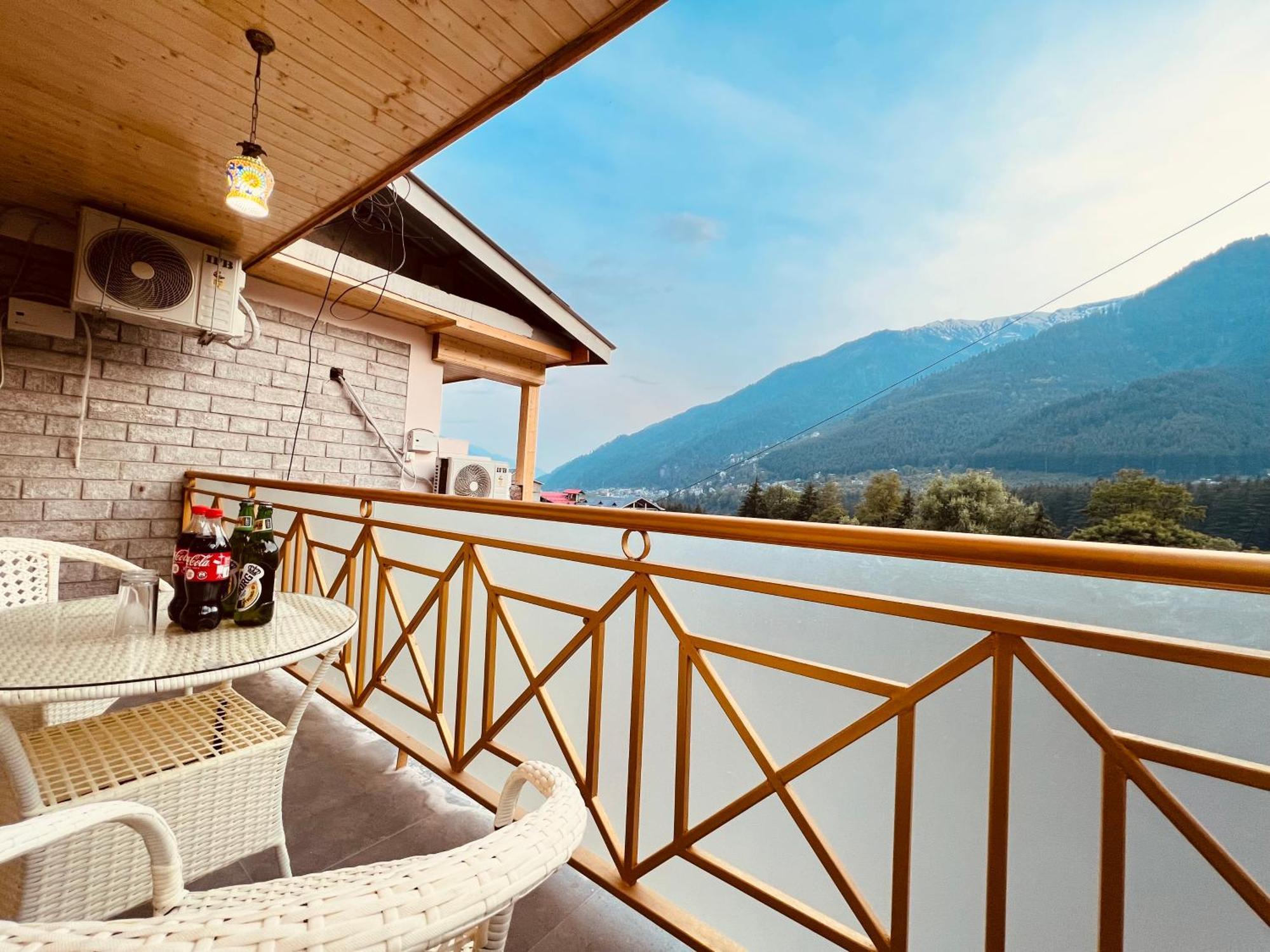 Hill River Resort - Central Heated & Air Cooled - Near Mall Road , Best Property Of Manali 2024- 2025 Exterior foto