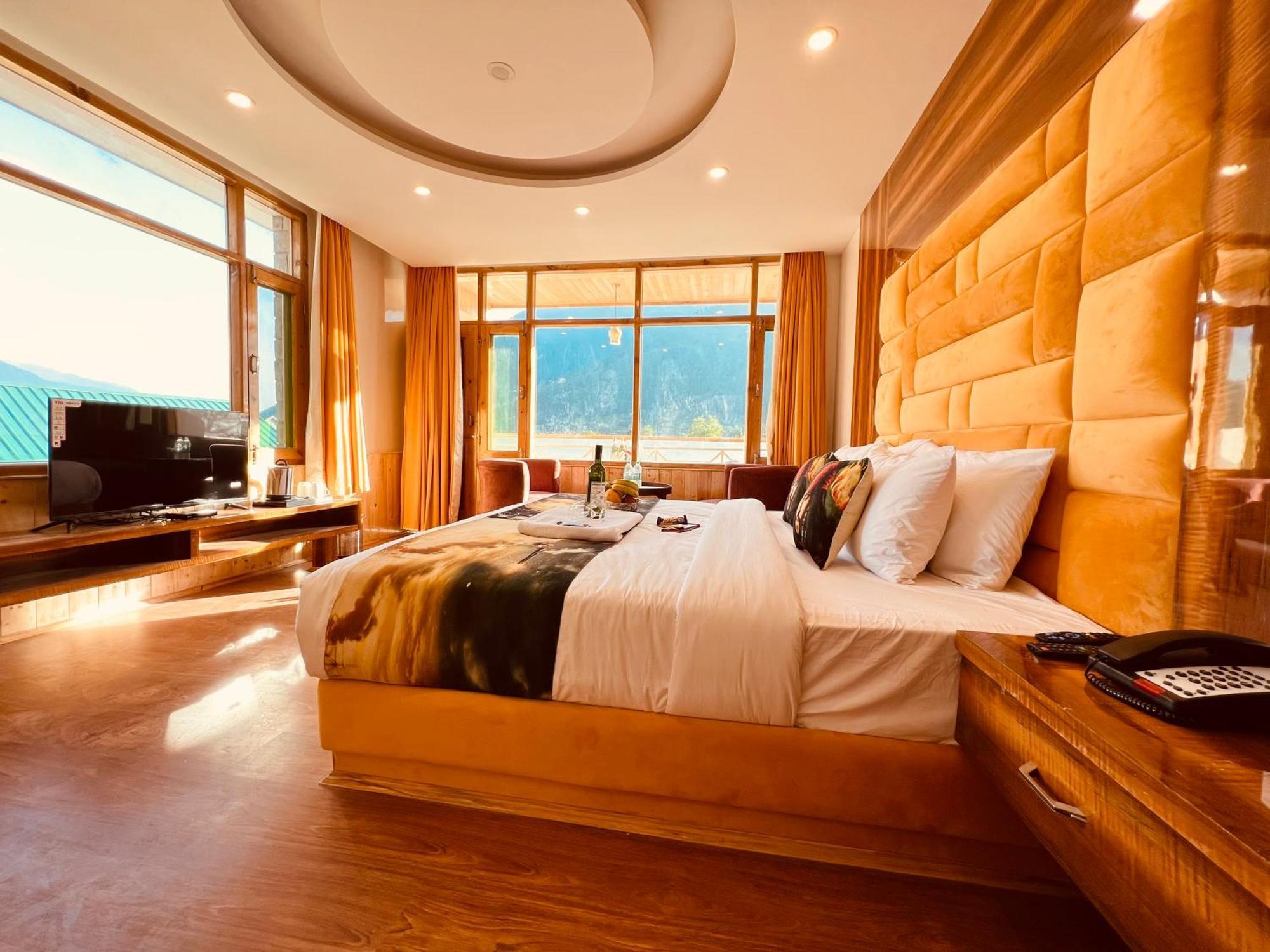 Hill River Resort - Central Heated & Air Cooled - Near Mall Road , Best Property Of Manali 2024- 2025 Exterior foto